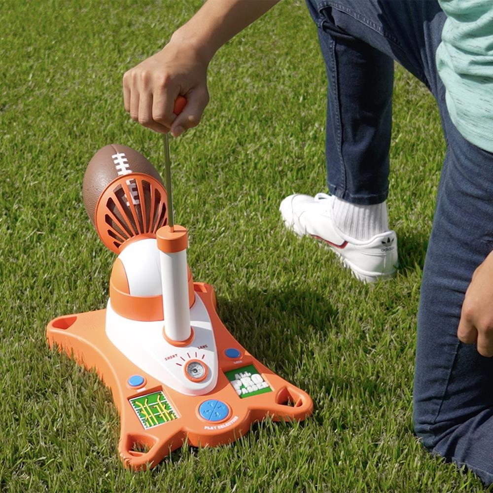 All-Star Quarterback Passing Robot