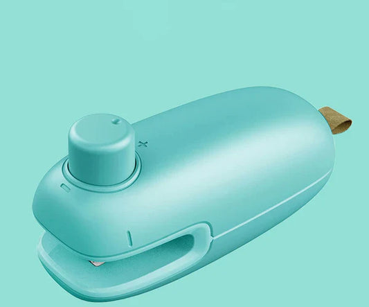 Mini Portable 2-in-1 Sealer & Cutter – Keep Your Food Fresh Anytime