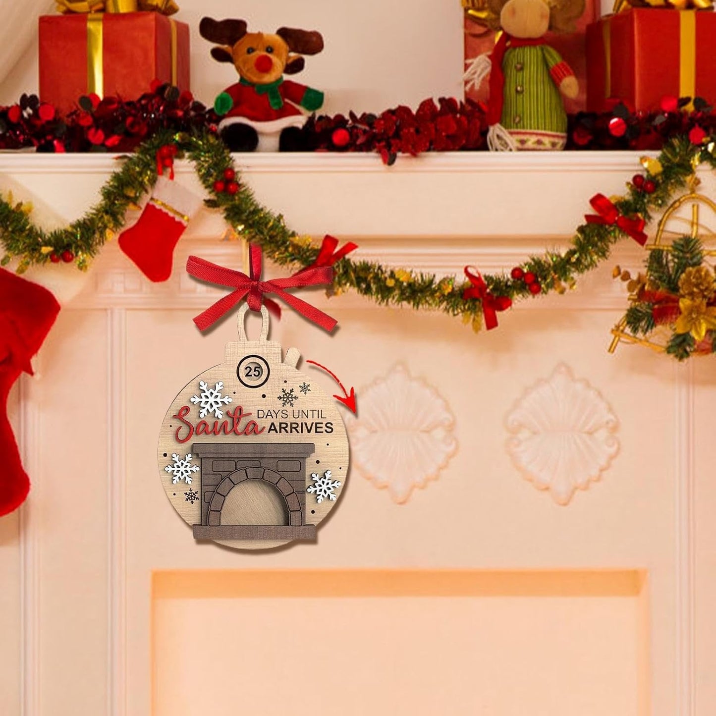 Christmas Countdown Decoration – Small Wooden Fireplace Santa Claus Ornament