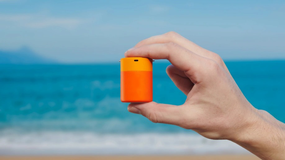 Portable 3-in-1 Air Pump with Camping Light – Compact & Powerful